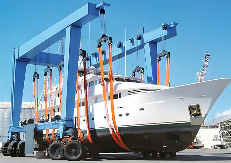 Yacht Handling crane