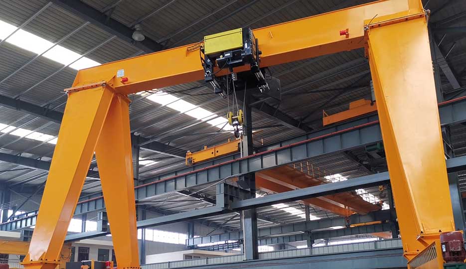 FEM standard hoist