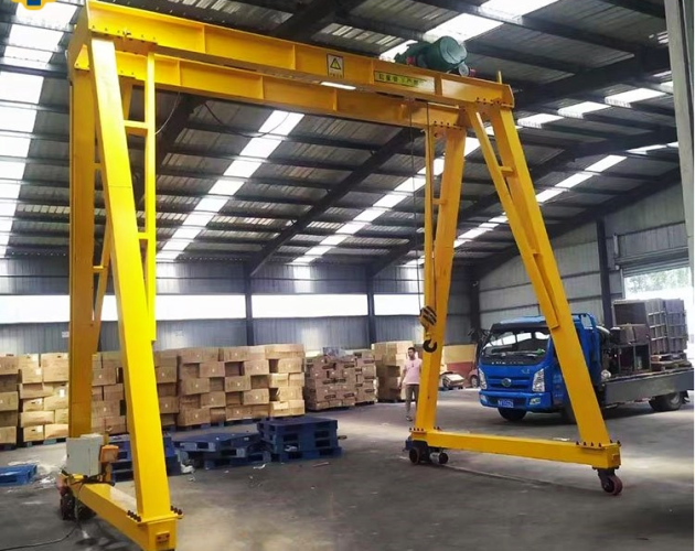 Mobile gantry crane