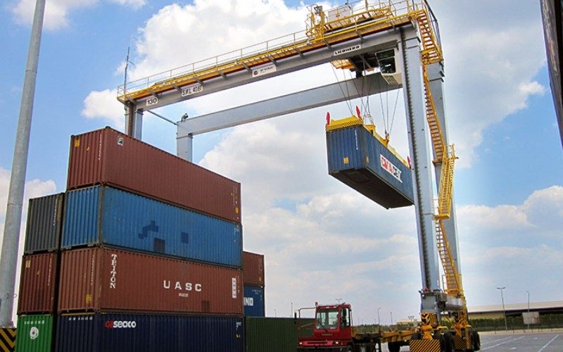 Rubber Tired Gantry (RTG) Crane Rubber-Tired Gantry (RTG) Crane