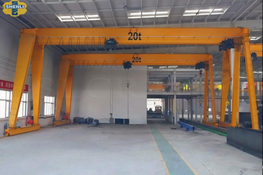 Warehouse and small workshop gantry cranes